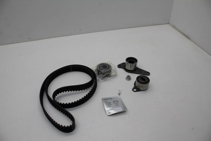 Usagé Kit de distribution Volvo S40 (VS) 1.9 TD Prix € 65,00 Règlement à la marge proposé par Auto Demontage Elferink B.V.