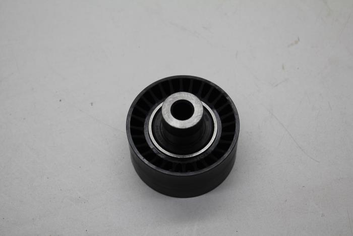 Usados Rodillo tensor correa múltiple Volvo C30 Precio € 25,00 Norma de margen ofrecido por Auto Demontage Elferink B.V.