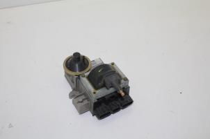 Zündmodul van een Volvo 3-Serie 1985