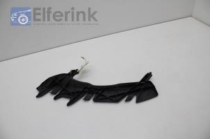 Used Front bumper bracket, right Saab 9-5 Price € 25,00 Margin scheme offered by Auto Demontage Elferink B.V.