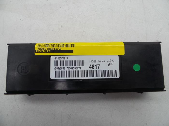 Usagé Ordinateur divers Saab 9-5 (YS3G) 2.0 T 16V Prix € 40,00 Règlement à la marge proposé par Auto Demontage Elferink B.V.