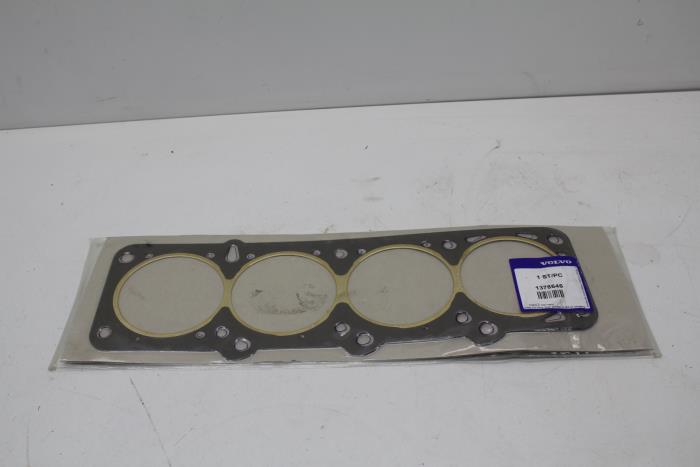 Begagnade Packning Volvo 9-Serie Pris € 40,00 Marginaltabell erbjuds av Auto Demontage Elferink B.V.