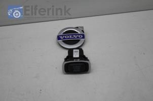 Używane Przelacznik Start/Stop Volvo S60 II (FS) 2.0 D3 20V Cena € 20,00 Procedura marży oferowane przez Auto Demontage Elferink B.V.