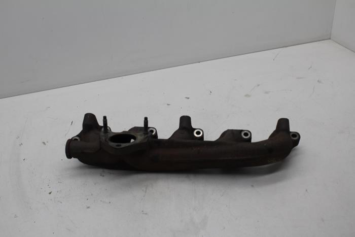 Gebrauchte Abgaskrümmer Volvo XC90 I 2.4 D5 20V Preis € 100,00 Margenregelung angeboten von Auto Demontage Elferink B.V.