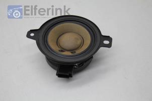 Gebrauchte Lautsprecher Opel Insignia 1.8 16V Ecotec Preis € 25,00 Margenregelung angeboten von Auto Demontage Elferink B.V.