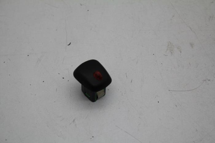 Usagé Sensor (övriga) Volvo XC90 I 2.4 D5 20V Prix € 25,00 Règlement à la marge proposé par Auto Demontage Elferink B.V.