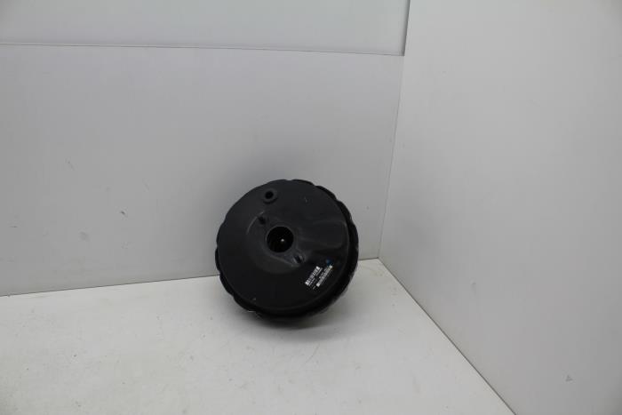 Usagé Servo frein Volvo XC70 (BZ) 3.0 T6 24V AWD Prix € 75,00 Règlement à la marge proposé par Auto Demontage Elferink B.V.
