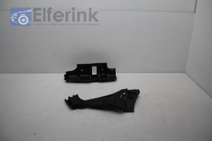 Used Rear bumper bracket, right Volvo C30 (EK/MK) 1.6 D 16V Price € 50,00 Margin scheme offered by Auto Demontage Elferink B.V.