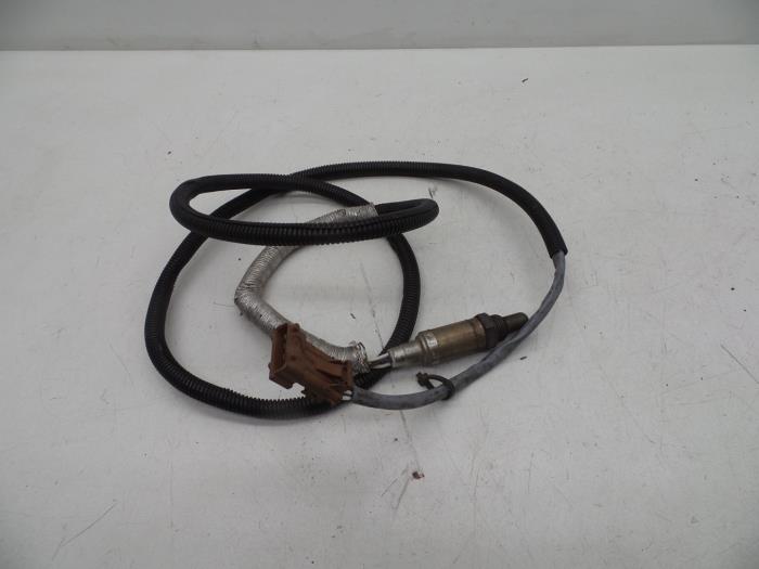 Usados Sonda Lambda Saab 900 II (YS3D) 2.5 SE V6 24V Precio € 50,00 Norma de margen ofrecido por Auto Demontage Elferink B.V.
