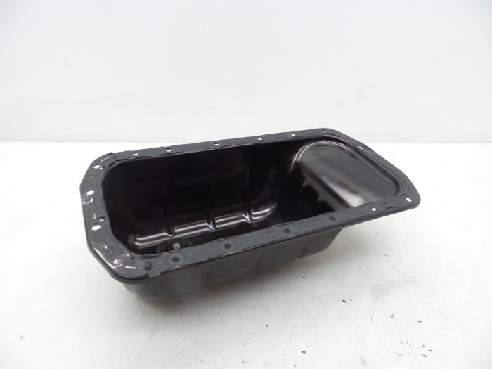 Usagé Couvercle carter Volvo C30 (EK/MK) 1.6 D 16V Prix € 75,00 Règlement à la marge proposé par Auto Demontage Elferink B.V.