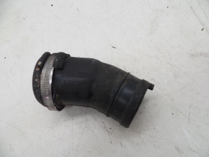 Kraftstoffeinfüllstutzen Für VOLVO V70, S60, XC90, S80, XC70 – Passend Für OE-Nummer 9141423