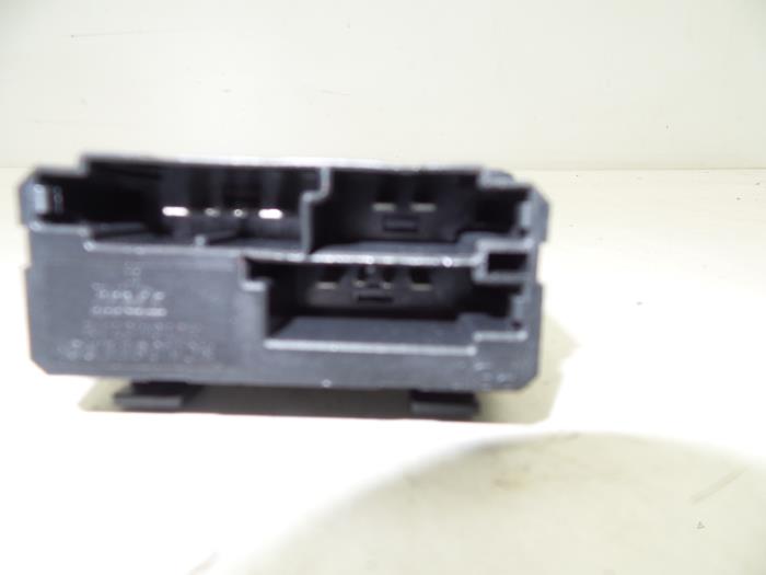 Relay Volvo XC60 2.4 D3/D4 20V AWD 31268908