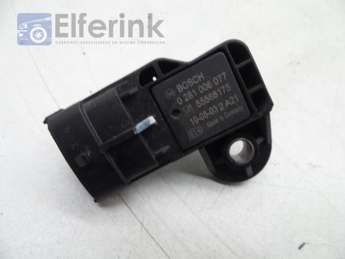 Map Sensor (Einlasskrümmer) van een Opel Insignia Sports Tourer 2.0 CDTI 16V 160 Ecotec 2011