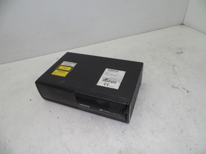 Używane Modul nawigacji Volvo S80 (TR/TS) 2.4 T Turbo 20V Cena € 75,00 Procedura marży oferowane przez Auto Demontage Elferink B.V.