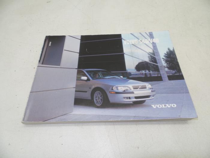 Używane Instrukcja Volvo S40 (VS) 2.0 16V Cena € 25,00 Procedura marży oferowane przez Auto Demontage Elferink B.V.