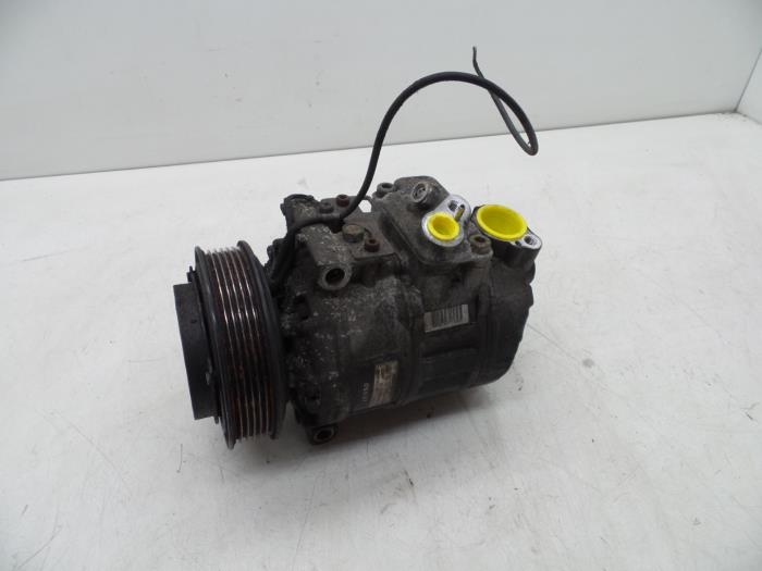 Usagé Compresseur de clim Saab 9-5 Estate (YS3E) 2.0t 16V Prix € 125,00 Règlement à la marge proposé par Auto Demontage Elferink B.V.