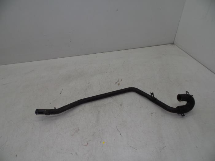 Begagnade Vattenrör Saab 9-3 I (YS3D) 2.0t 16V Ecopower Pris € 40,00 Marginaltabell erbjuds av Auto Demontage Elferink B.V.