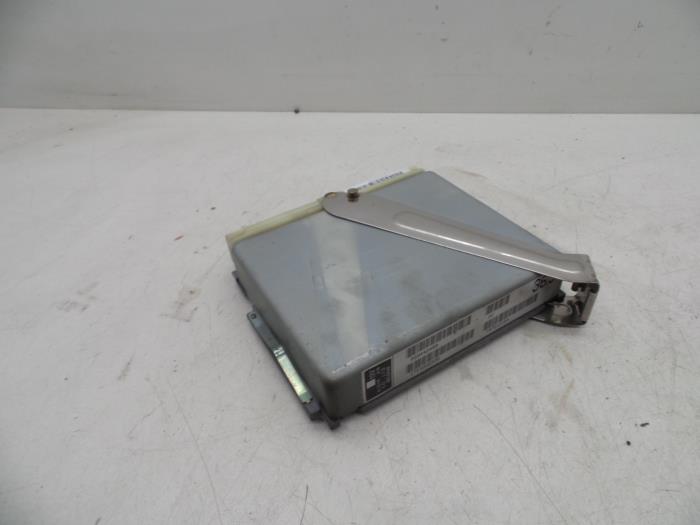 Used Automatic gearbox computer Volvo V70 (GW/LW/LZ) 2.3 R Turbo 20V AWD Autom. Price € 75,00 Margin scheme offered by Auto Demontage Elferink B.V.