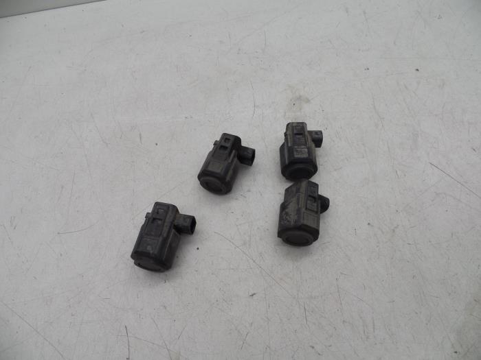 Usados Sensor PDC Saab 9-3 Sport Estate (YS3F) 2.0t 16V Precio € 75,00 Norma de margen ofrecido por Auto Demontage Elferink B.V.