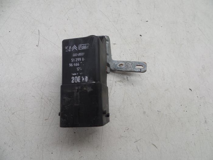 Glow plug relay Volvo C30 1.6 D2 16V 31312227