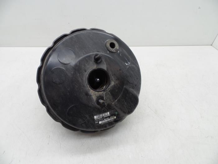 Usagé Servo frein Volvo S60 II (FS) 2.0 D4 20V Prix € 100,00 Règlement à la marge proposé par Auto Demontage Elferink B.V.