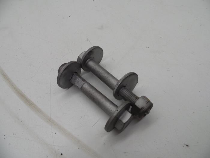 Gebrauchte Schraubenset Volvo S40 (VS) 2.0 16V Preis € 25,00 Margenregelung angeboten von Auto Demontage Elferink B.V.