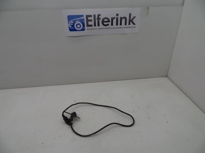 Begagnade Vevaxelsensor Volvo S40 (VS) 1.8 16V Pris € 25,00 Marginaltabell erbjuds av Auto Demontage Elferink B.V.