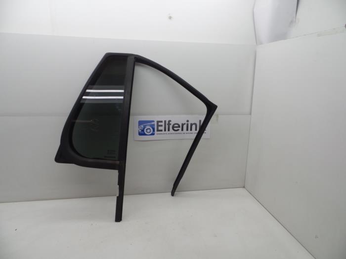 Usados Ventanilla triangular derecha detrás Saab 9-7X 4.2i V6 24V AWD Precio € 75,00 Norma de margen ofrecido por Auto Demontage Elferink B.V.