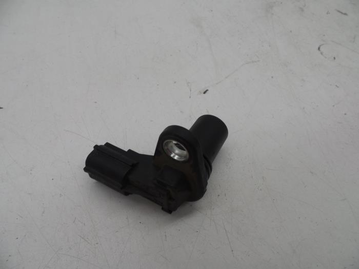 Begagnade Kamaxelsensor Volvo V50 (MW) 2.0 16V Pris € 25,00 Marginaltabell erbjuds av Auto Demontage Elferink B.V.