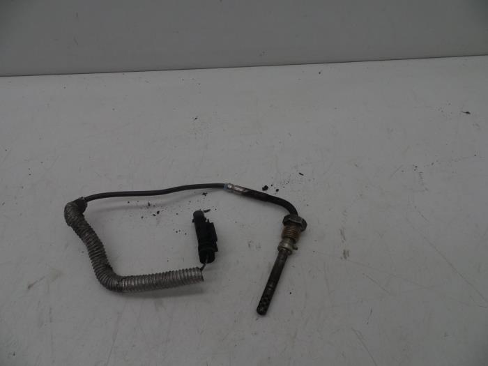Begagnade Partikelfiltersensor Volvo V60 I (FW/GW) 2.4 D5 20V Pris € 50,00 Marginaltabell erbjuds av Auto Demontage Elferink B.V.