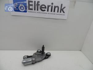 Used Rear wiper motor Volvo V40 (MV) 1.6 T2 GTDi 16V Price € 25,00 Margin scheme offered by Auto Demontage Elferink B.V.