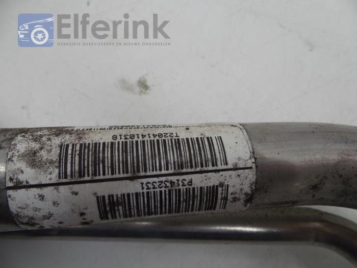 Fuel tank filler pipe from a Volvo V40 (MV) 1.6 T2 GTDi 16V 2015