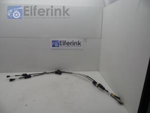 Used Gearbox control cable Volvo V40 (MV) 1.6 T2 GTDi 16V Price € 65,00 Margin scheme offered by Auto Demontage Elferink B.V.