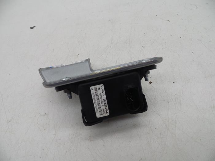 Begagnade ABS-sensor Volvo V70 (SW) 2.5 T 20V Pris € 175,00 Marginaltabell erbjuds av Auto Demontage Elferink B.V.