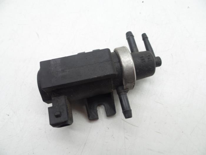 Usagé Régulateur pression turbo Volvo S80 (TR/TS) 2.5 D Prix € 25,00 Règlement à la marge proposé par Auto Demontage Elferink B.V.