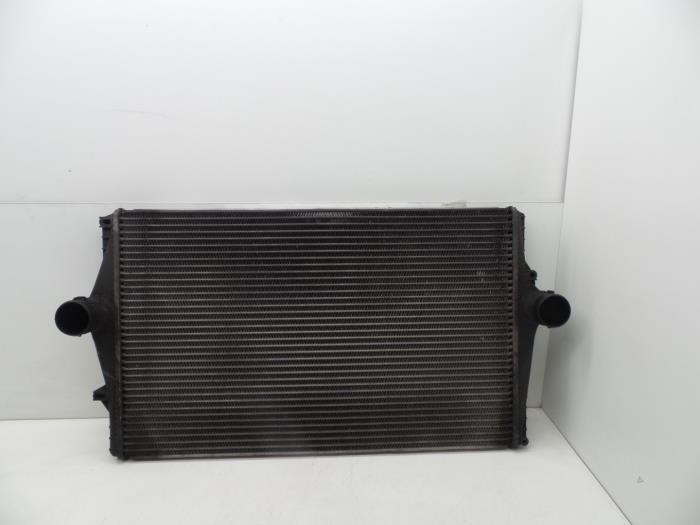 Usagé Intercooler Volvo S80 (TR/TS) 2.5 D Prix € 75,00 Règlement à la marge proposé par Auto Demontage Elferink B.V.
