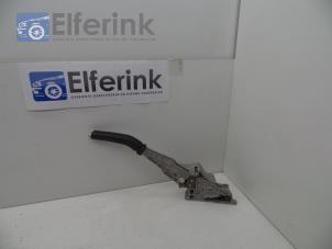Used Parking brake lever Volvo V40 (MV) 1.6 D2 Price € 50,00 Margin scheme offered by Auto Demontage Elferink B.V.