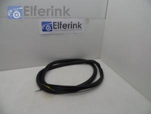 Used Rear door seal 4-door, left Volvo V40 (MV) 1.6 D2 Price € 25,00 Margin scheme offered by Auto Demontage Elferink B.V.