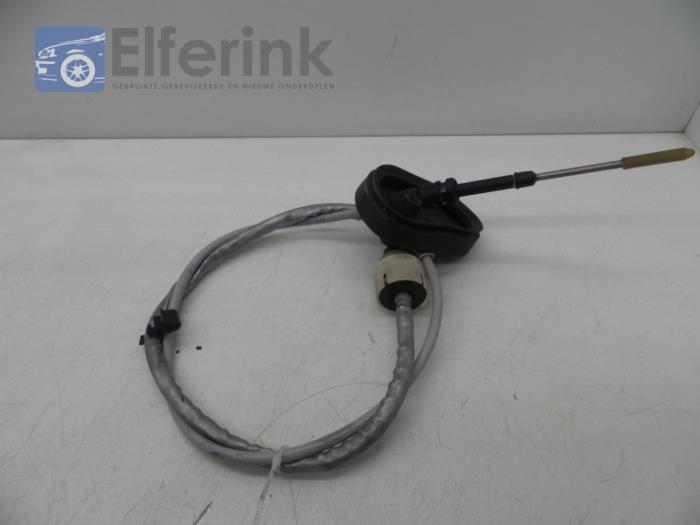 Gearbox control cable from a Saab 9-3 03- 2005