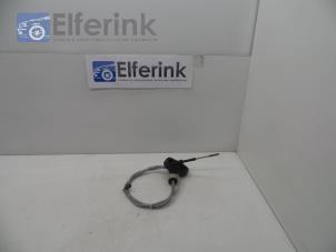 Used Gearbox control cable Saab 9-3 03- Price € 40,00 Margin scheme offered by Auto Demontage Elferink B.V.