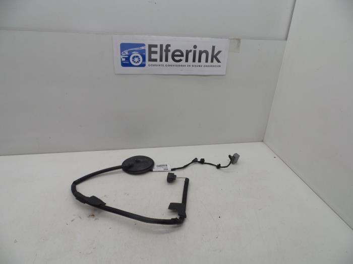 Begagnade Kablage Volvo V50 (MW) 1.6 D2 16V Pris € 25,00 Marginaltabell erbjuds av Auto Demontage Elferink B.V.