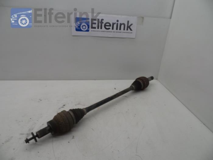 Drive shaft, rear left from a Volvo XC70 (SZ) XC70 2.4 D5 20V 2007