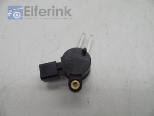 Used Brake light switch Saab 9-5 (YS3G) 2.0 TiD 16V Price € 25,00 Margin scheme offered by Auto Demontage Elferink B.V.