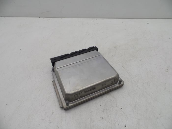 Used Injection computer Volvo V70 (GW/LW/LZ) 2.5 TDI Price € 75,00 Margin scheme offered by Auto Demontage Elferink B.V.