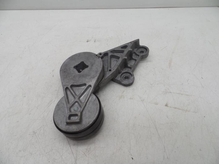 Gebrauchte Spanner sonstige Volvo 850 Estate 2.5i 20V Preis € 25,00 Margenregelung angeboten von Auto Demontage Elferink B.V.