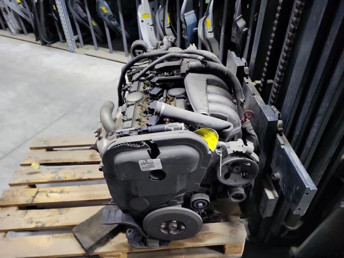 Used Engine Volvo S80 (TR/TS) 2.9 SE 24V Price € 500,00 Margin scheme offered by Auto Demontage Elferink B.V.