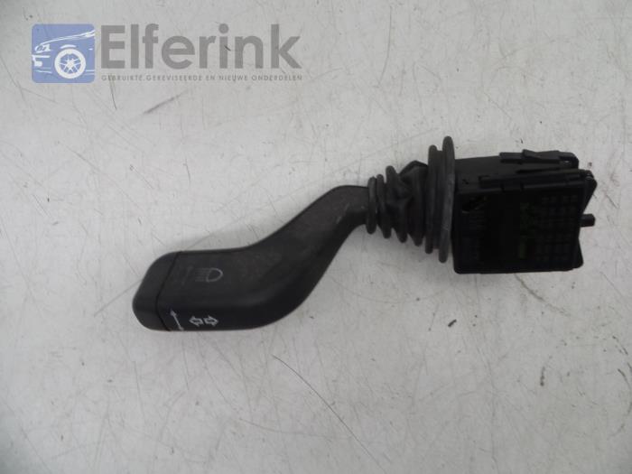 Indicator switch from a Opel Combo (Corsa C) 1.3 CDTI 16V 2006