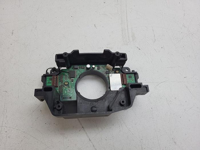 Usagé Divers Volvo V70 (SW) 2.4 20V 170 Prix € 25,00 Règlement à la marge proposé par Auto Demontage Elferink B.V.