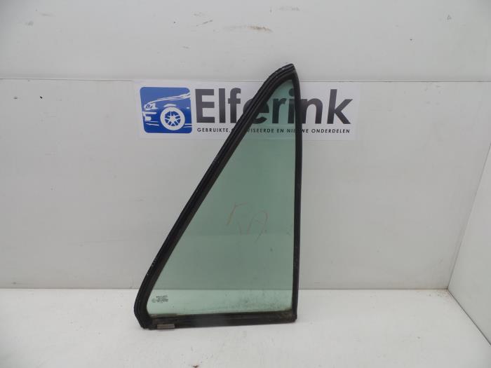 Usados Ventanilla triangular derecha detrás Saab 9000 CS 2.0i 16V CS,CSE Precio € 25,00 Norma de margen ofrecido por Auto Demontage Elferink B.V.