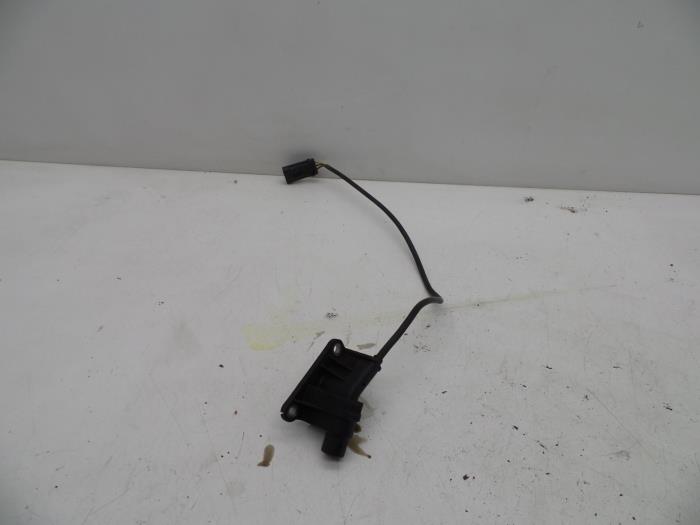 Begagnade Kamaxelsensor Opel Astra Pris € 25,00 Marginaltabell erbjuds av Auto Demontage Elferink B.V.